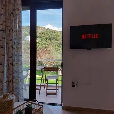 Mati- Cozy Apartment- Close To The Of Almyrida With A Shared Pool